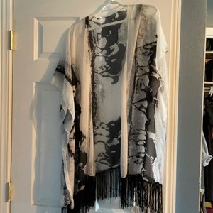 Western style horse pattern fringe shawl
